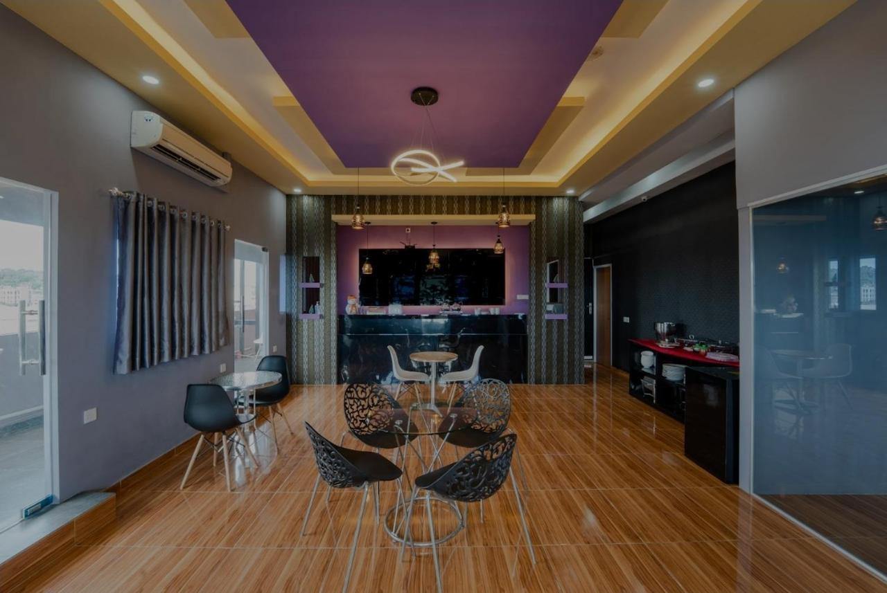 Osaka Hotel Batam Нагоя Екстериор снимка