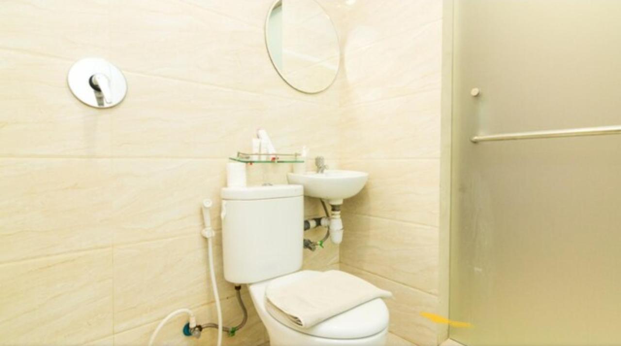 Osaka Hotel Batam Нагоя Екстериор снимка
